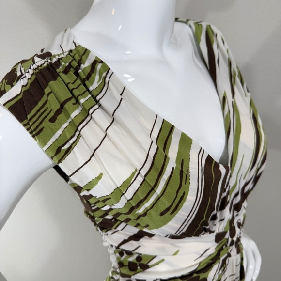 VTG BCBG Paris Dress Sz M Stretchy Y2K Ruched Jersey White Green Brown - Picture 3 of 9